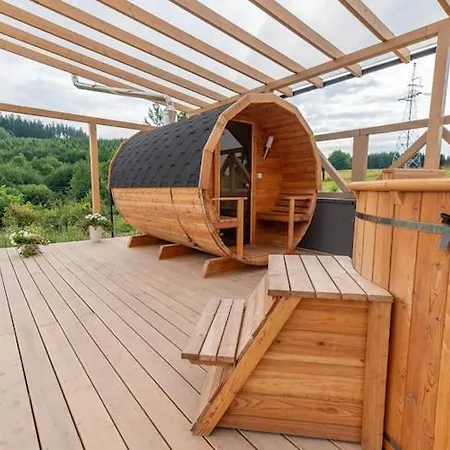 In With Panoramic View Dom wakacyjny Duszniki Zdrój